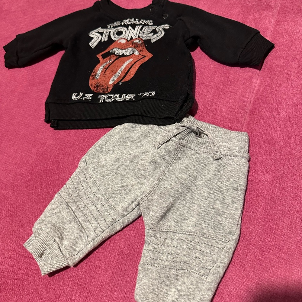 The Rolling Stones Black Top and Gray Joggers Set